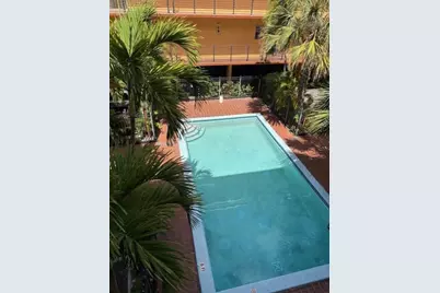 365 NE 125th Street #305, North Miami, FL 33161 - Photo 2