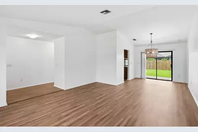 7909 NW 18th Place, Margate, FL 33063 - Photo 4