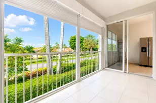 6560 Villa Sonrisa Dr, Boca Raton, FL 33433 - Photo 2