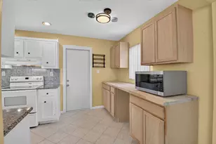 1710 SW 20th St, Boynton Beach, FL 33426 - Photo 14