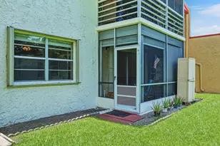 215 Lake Carol Dr, West Palm Beach, FL 33411 - Photo 16
