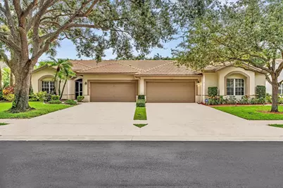 7445 Rockbridge Circle, Lake Worth, FL 33467 - Photo 2
