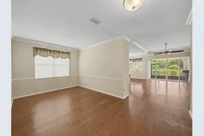 11861 SW Crestwood Circle, Port Saint Lucie, FL 34987 - Photo 6
