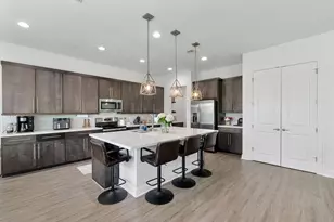 9013 NW 39th St, Coral Springs, FL 33065 - Photo 14