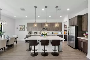 9013 NW 39th St, Coral Springs, FL 33065 - Photo 12