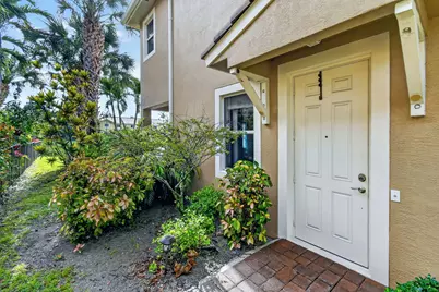 4624 Cadiz Circle, Palm Beach Gardens, FL 33418 - Photo 6