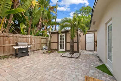 3024 NE 2nd Terrace, Wilton Manors, FL 33334 - Photo 28