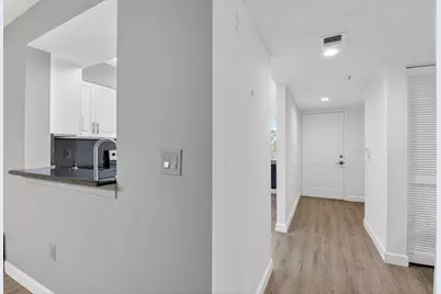 6080 Huntwick Terrace #405, Delray Beach, FL 33484 - Photo 6