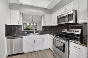 6080 Huntwick Terrace, Delray Beach, FL 33484 - Photo 4