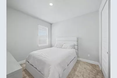9049 Dahlia Circle, Port Saint Lucie, FL 34986 - Photo 16