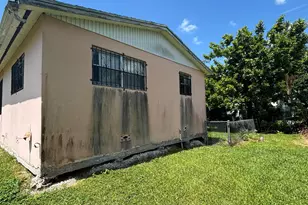 630 SE 2nd St, Belle Glade, FL 33430 - Photo 46