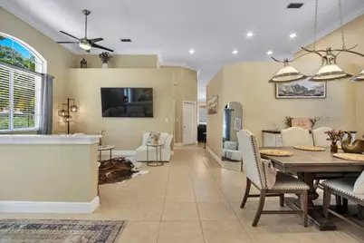 5031 Mallards Court, Coconut Creek, FL 33073 - Photo 12
