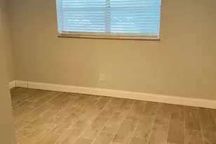 5268 NE 6th Ave, Oakland Park, FL 33334 - Photo 6