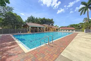 1420 Seagrape Cir, Weston, FL 33326 - Photo 26