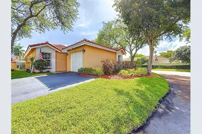 1420 Seagrape Circle, Weston, FL 33326 - Photo 4