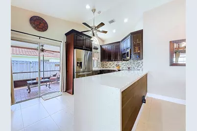 1420 Seagrape Circle, Weston, FL 33326 - Photo 6