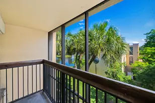 8701 SW 30th St, Davie, FL 33328 - Photo 18