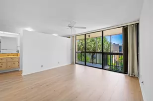8701 SW 30th St, Davie, FL 33328 - Photo 12