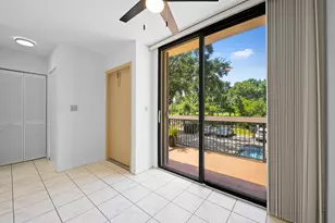8701 SW 30th St, Davie, FL 33328 - Photo 10