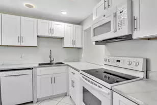 6161 NW 2nd Ave, Boca Raton, FL 33487 - Photo 4