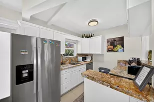 1225 Hillsboro Mile, Hillsboro Beach, FL 33062 - Photo 20