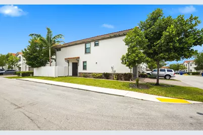 1009 Sweet Briar Lane, Riviera Beach, FL 33410 - Photo 62