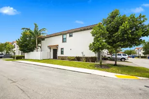 1009 Sweet Briar Ln, Riviera Beach, FL 33410 - Photo 62