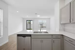 1009 Sweet Briar Ln, Riviera Beach, FL 33410 - Photo 48