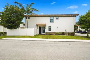 1009 Sweet Briar Ln, Riviera Beach, FL 33410 - Photo 52