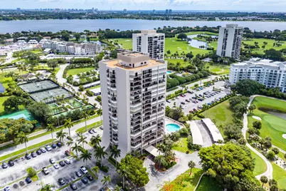 2425 Presidential Way #Ph5, West Palm Beach, FL 33401 - Photo 1