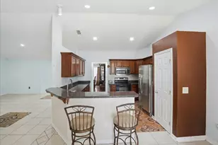 2418 SW Bayshore Blvd, Port Saint Lucie, FL 34984 - Photo 14
