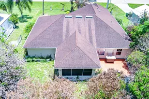 2418 SW Bayshore Blvd, Port Saint Lucie, FL 34984 - Photo 36