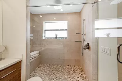 15451 NW 88th Avenue, Miami Lakes, FL 33018 - Photo 18