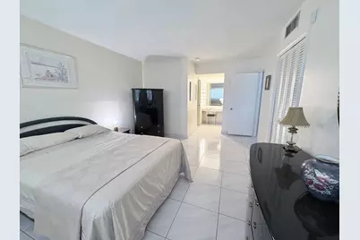 2671 S Course Drive S #108, Pompano Beach, FL 33069 - Photo 8