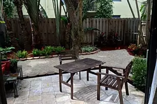 363 W Camino Real, Boca Raton, FL 33432 - Photo 8