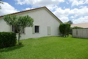 1066 NW 97th Ave, Plantation, FL 33322 - Photo 20