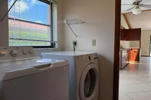 1066 NW 97th Ave, Plantation, FL 33322 - Photo 6