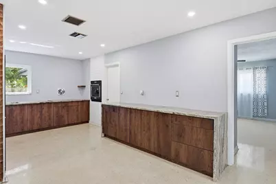 370 SW 13th Street, Pompano Beach, FL 33060 - Photo 2