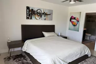 3625 N Country Club Dr, Aventura, FL 33180 - Photo 6
