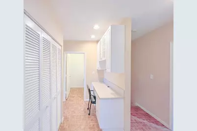2132 NW 75th Way, Pembroke Pines, FL 33024 - Photo 24