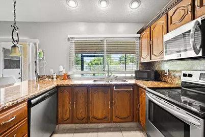 13482 Columbine Avenue, Wellington, FL 33414 - Photo 10