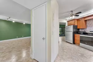5800 Camino Del Sol, Boca Raton, FL 33433 - Photo 18