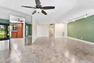 5800 Camino Del Sol, Boca Raton, FL 33433 - Photo 6