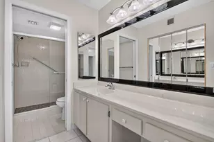 7216 S Devon Dr, Tamarac, FL 33321 - Photo 26
