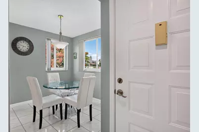 7216 S Devon Drive #212, Tamarac, FL 33321 - Photo 2