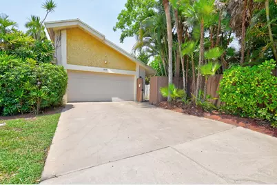 7813 Kenway Place W, Boca Raton, FL 33433 - Photo 4