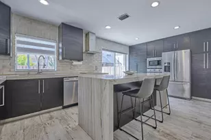 10900 NW 12th Dr, Plantation, FL 33322 - Photo 32