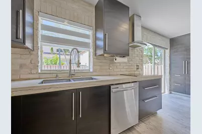 10900 NW 12th Drive, Plantation, FL 33322 - Photo 36