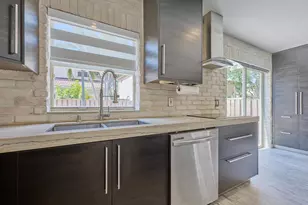 10900 NW 12th Dr, Plantation, FL 33322 - Photo 36
