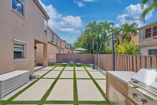 10900 NW 12th Dr, Plantation, FL 33322 - Photo 62